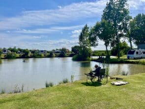 Grooby's Pit Caravan Park image